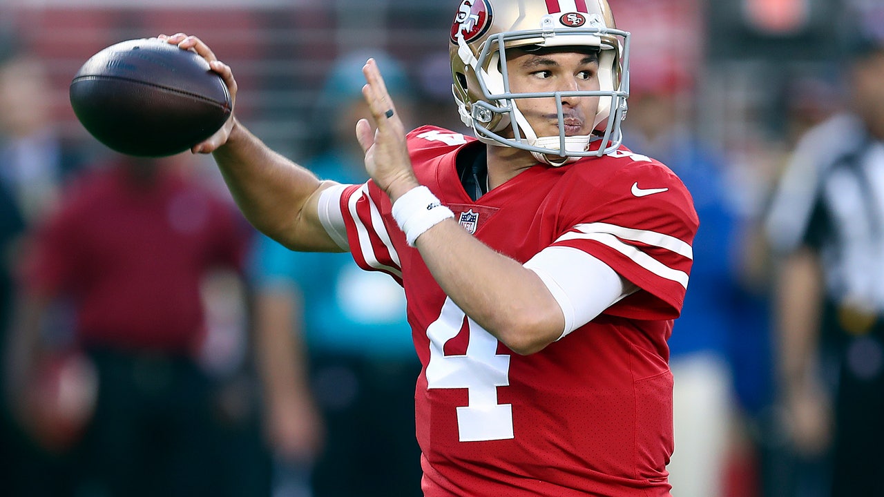 49ers QB Nick Mullens knows how to make good 1st impression